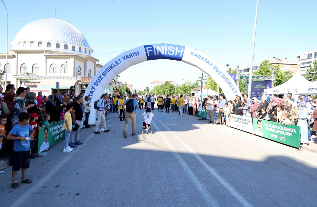 Karatay'da 9. Düz Bisiklet Yarışı büyük heyecana sahne oldu 4